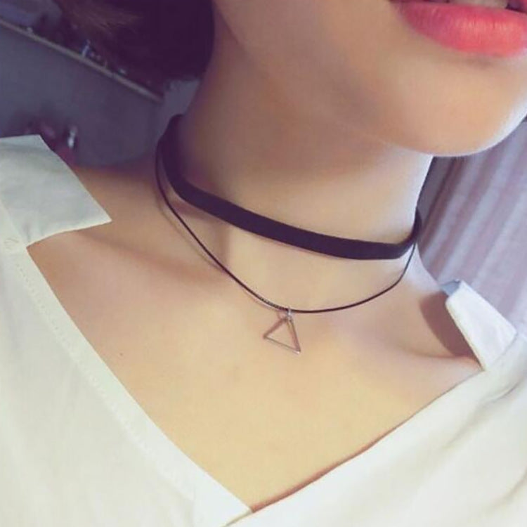 🌟 韓国の原宿ネックレス – パール、スエード、そしてエレガンス 🌟