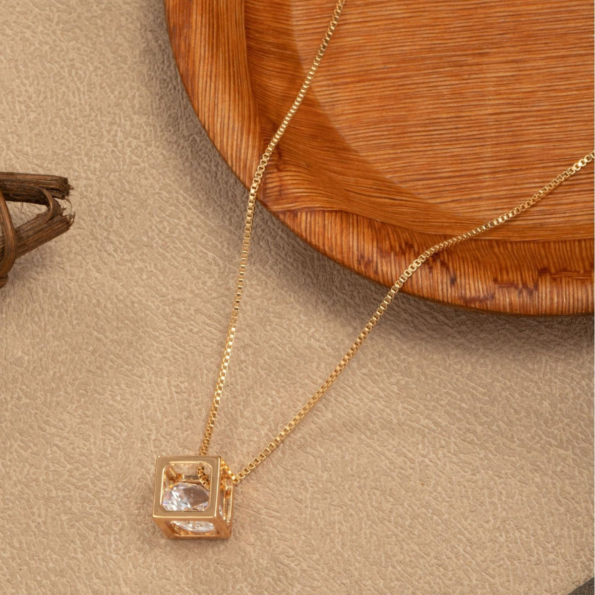 🎲✨ジルコニア付きルービックキューブネックレス✨🎲