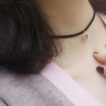 🌟 韓国の原宿ネックレス – パール、スエード、そしてエレガンス 🌟
