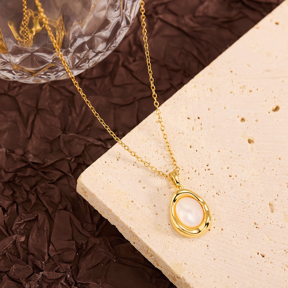 💎✨ チタンネックレス - シンプルで洗練されたエレガンス ✨💎