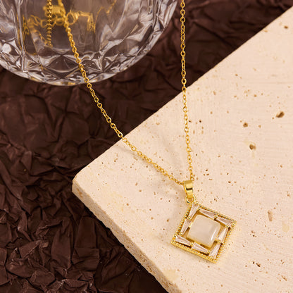 💎✨ チタンネックレス - シンプルで洗練されたエレガンス ✨💎